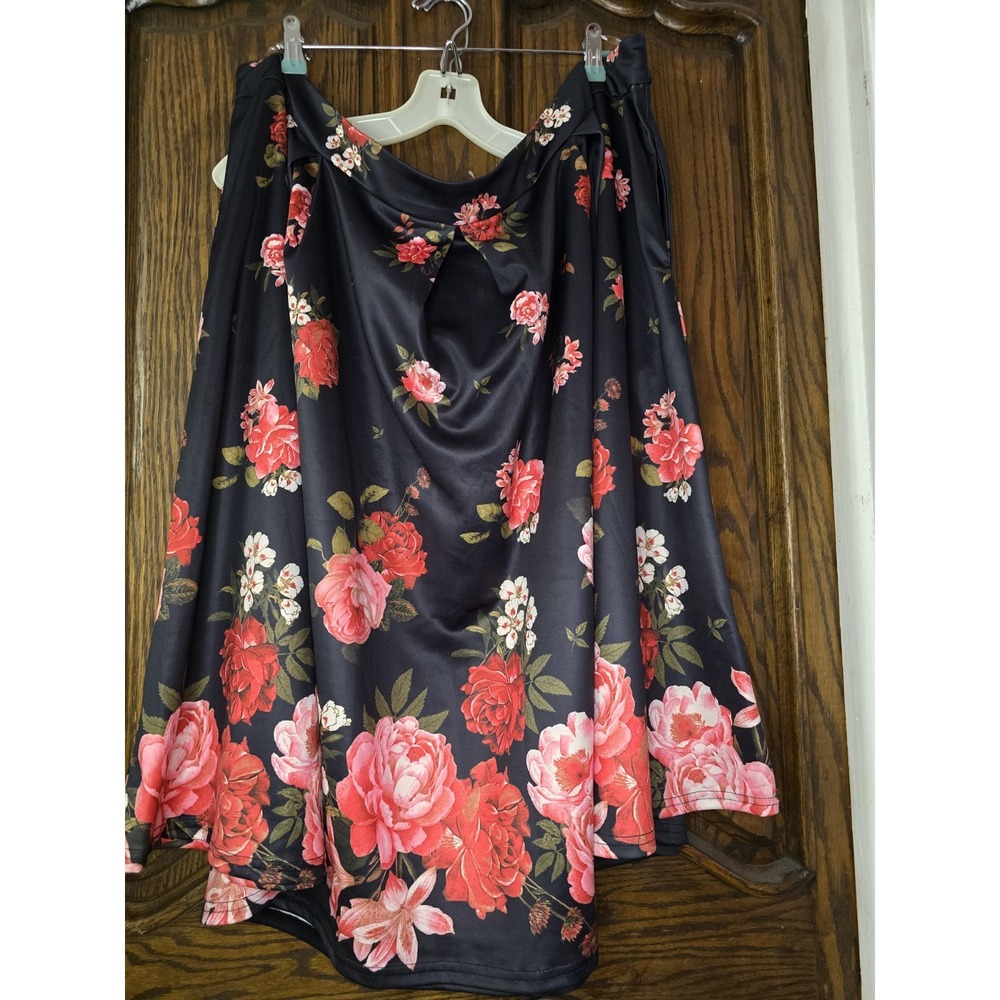 Dolly and Dotty Knee-Length Plus size skirt 22 vintage style NWT floral W pocket